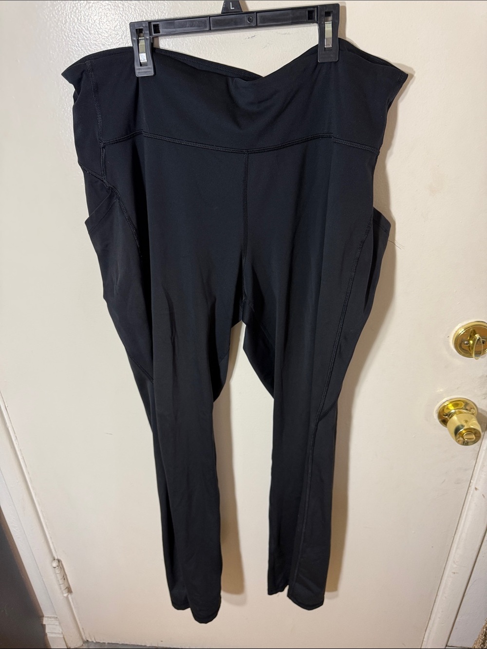 Black High-Waist Women's Performance Leggings